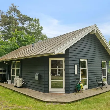 Semesterbostad Hellin - 175m From The Sea By Interhome *