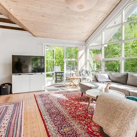 Hellin - 175m From The Sea By Interhome * Grenå