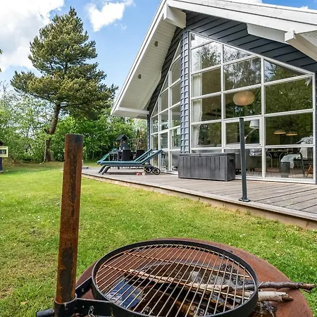 Hellin - 175m From The Sea By Interhome * Grenå